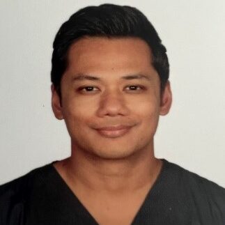 A professional headshot image of Hielmi Shamsuddin
